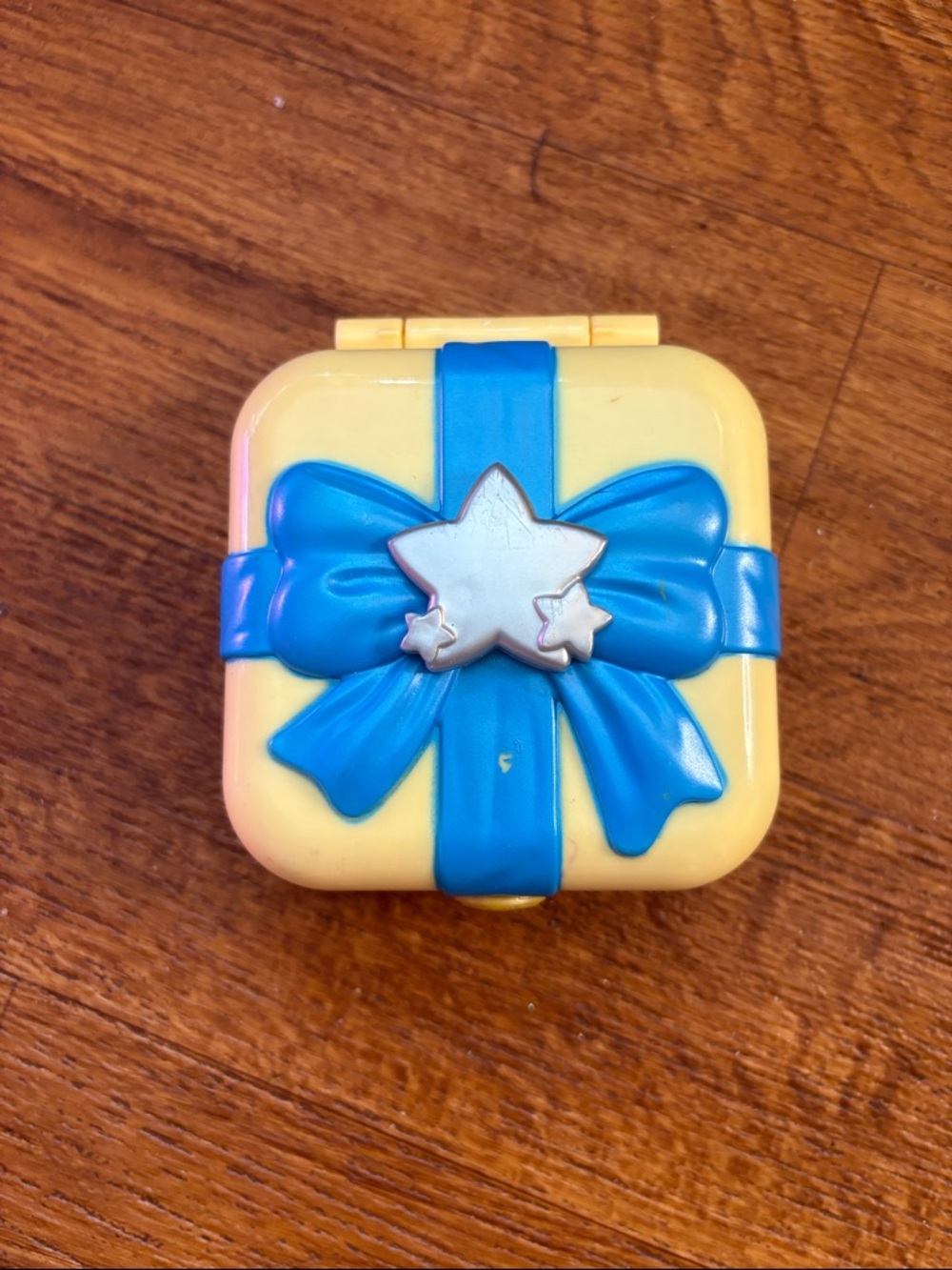 Polly Pocket Hidden Hideouts Unicorn Utopia 2018 Mattel Yellow Case